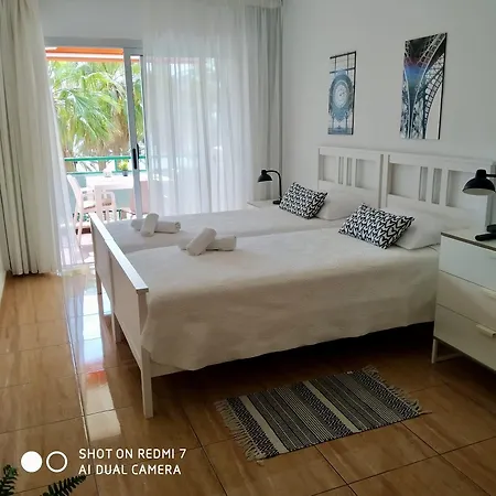 Aparthotel Comodoro- Ravel Los Cristianos (Tenerife)
