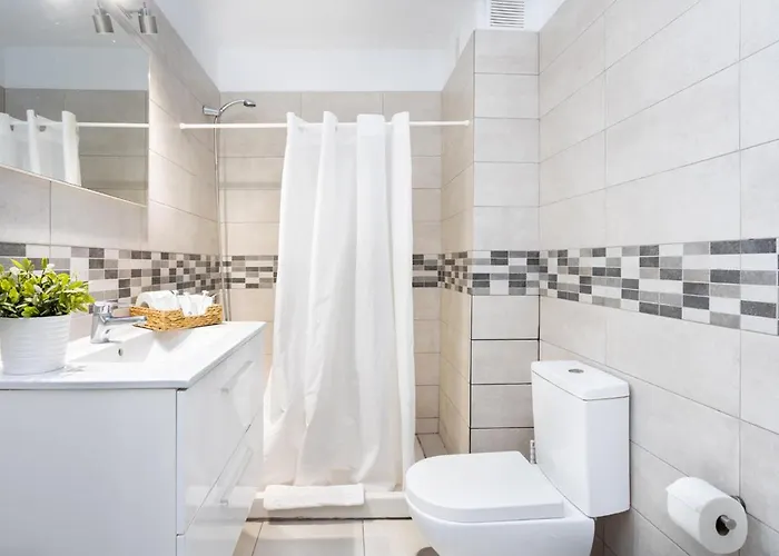 Hotel apartamentowy Comodoro- Ravel Los Cristianos (Tenerife)