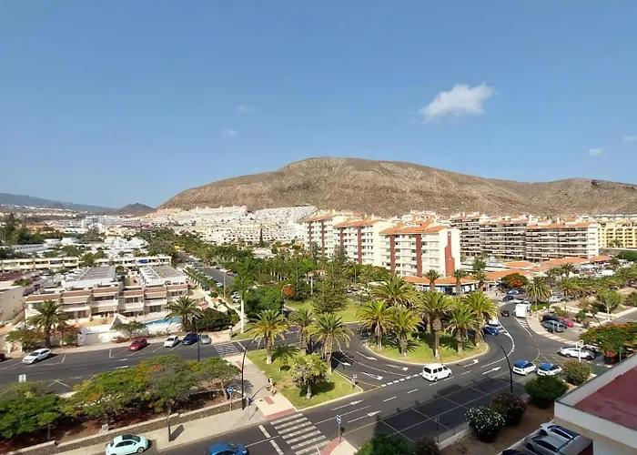 Hotel apartamentowy Comodoro- Ravel 3*