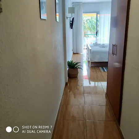 Lägenhetshotell Comodoro- Ravel Los Cristianos (Tenerife)